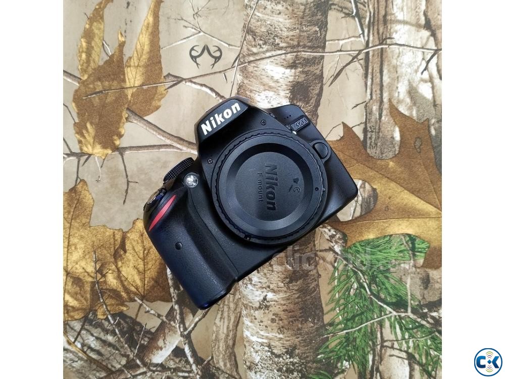 Nikon D3200 DSLR Camera Body Only large image 0