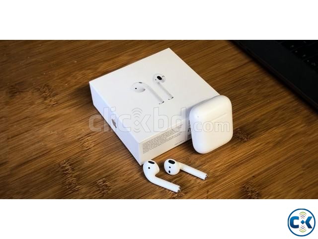Apple Airpods 2 Wireless Charge large image 0
