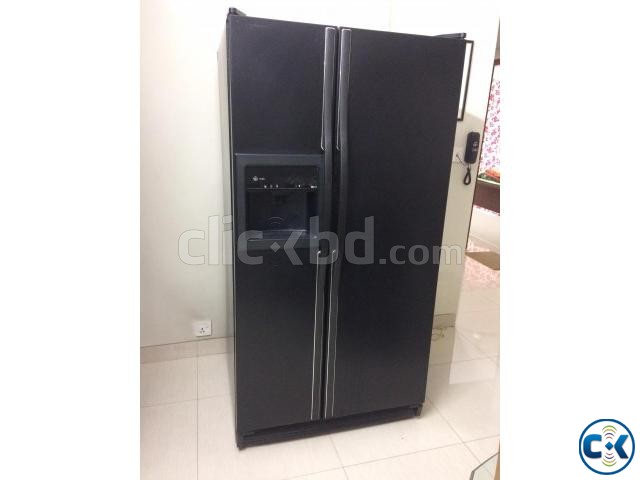 General Electric Imported Double Door Fridge large image 0