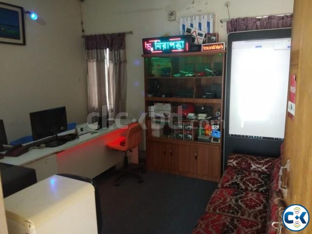 Sublet Office 1 room rent in Uttara Sector 6 Road No 1 large image 0