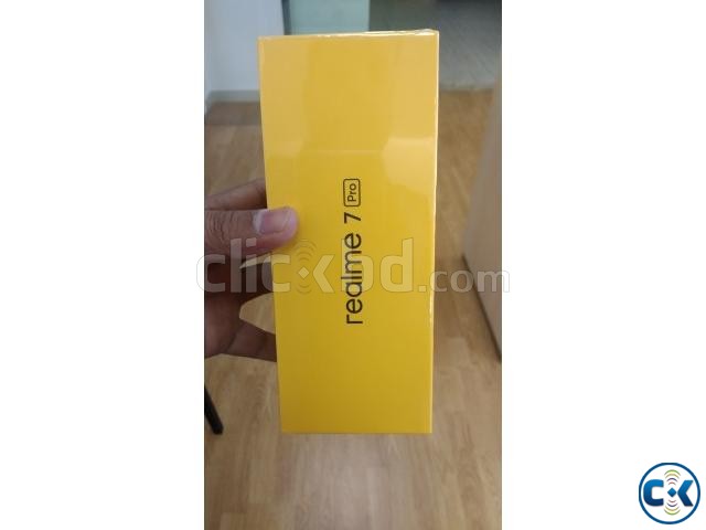 Realme 7 pro Brand new Intact large image 2