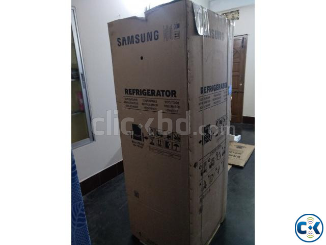 Samsung Refrigerator large image 1
