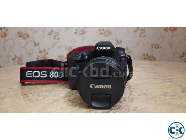 Canon EOS-80D 18-135mm lens included  large image 4