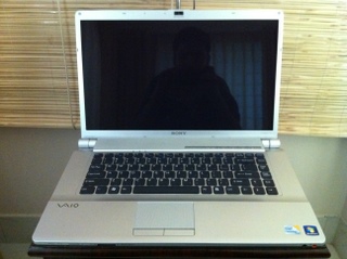 High END Sony VAIO VGN-FW590 Top of the Line large image 0
