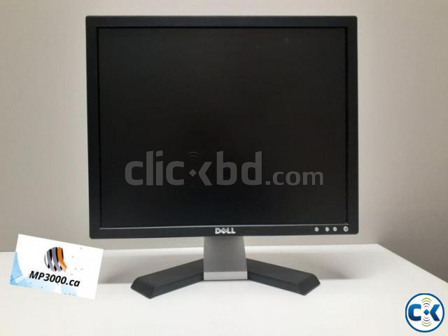 Dell 19 LCD Monitor large image 2