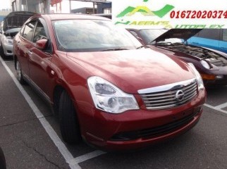 2006 NISSAN BLUEBIRD CHERRY RED PROJECTION HID CD