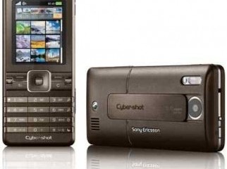 almost new Sony Ericsson K770 with free stuffs