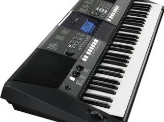 Keyboard Yamaha PSR e-423