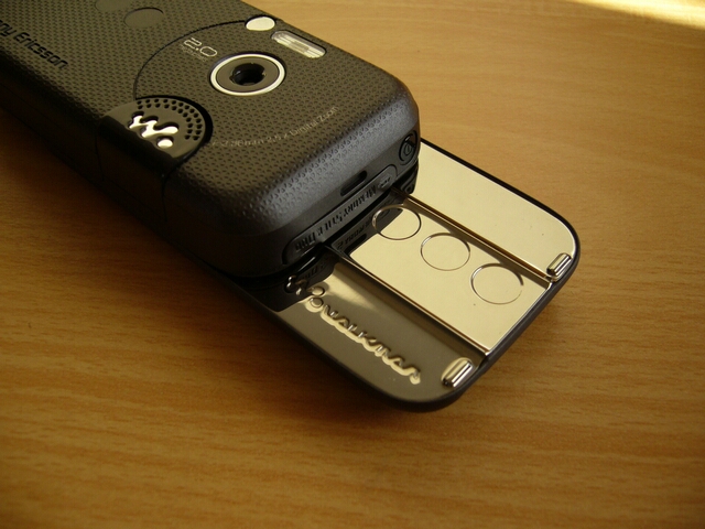 Sony Ericsson W850 BRAND NEW Warranty NSR  large image 2