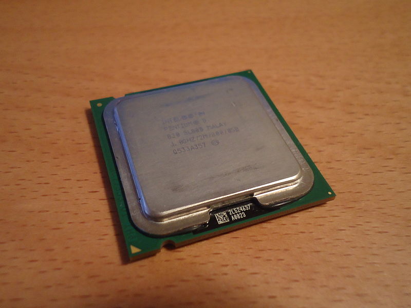 Intel Pentium D E-805 Processor. 2 cores. large image 1