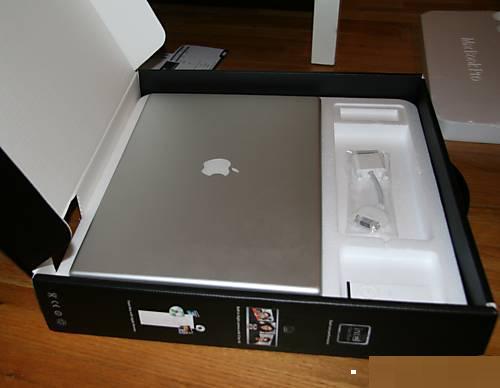 Brand New Apple Macbook Pro With Complete Accesso large image 0