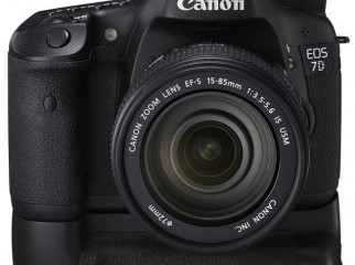 Canon EOS 7D DSLR Camera with free shipping