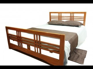 100 Solid Wooden Bed