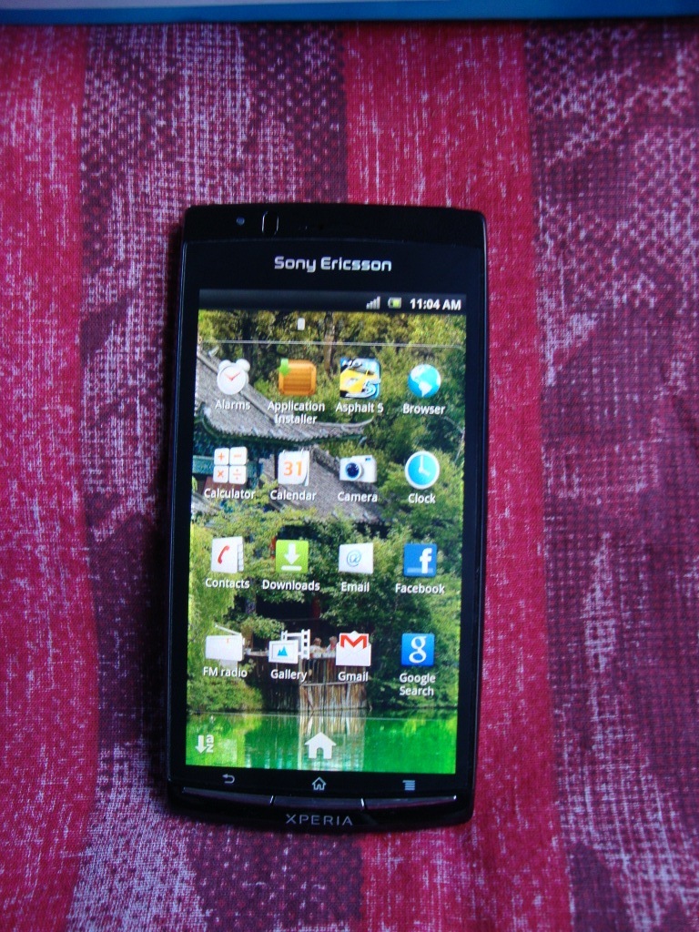 New Sony Ericsson Xperia Arc  large image 1