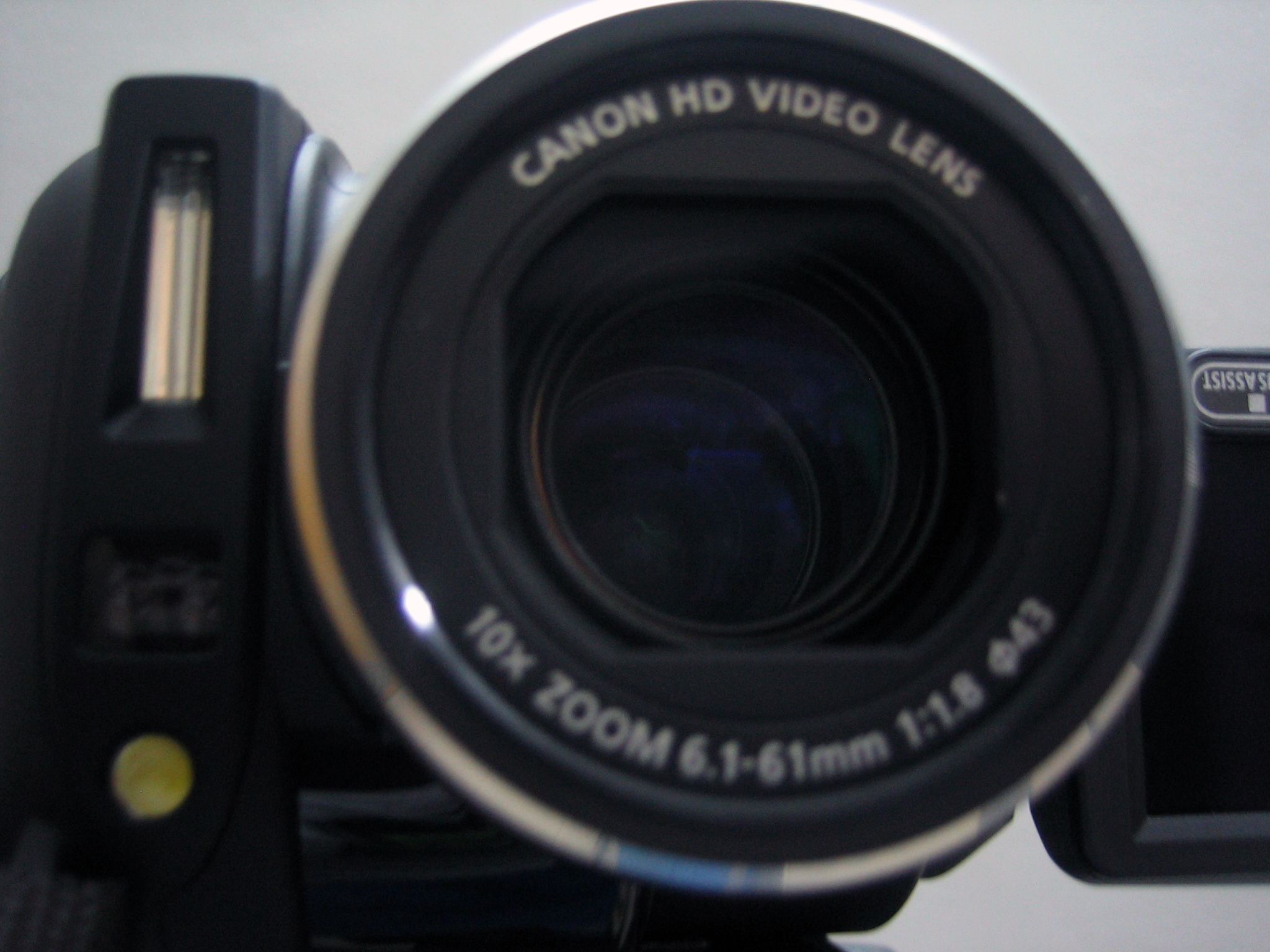 Canon HV30 HD Video Camera large image 0