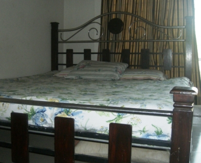 King Size Bed 7ft 6ft wrought iron and wood mix large image 0