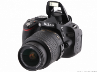 Nikon D5100 16.2MP SLR w 18-55mm f 3.5-5.6 VR Nikkor Lens