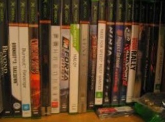 Xbox 360-30 games Bundle 2000 tk only