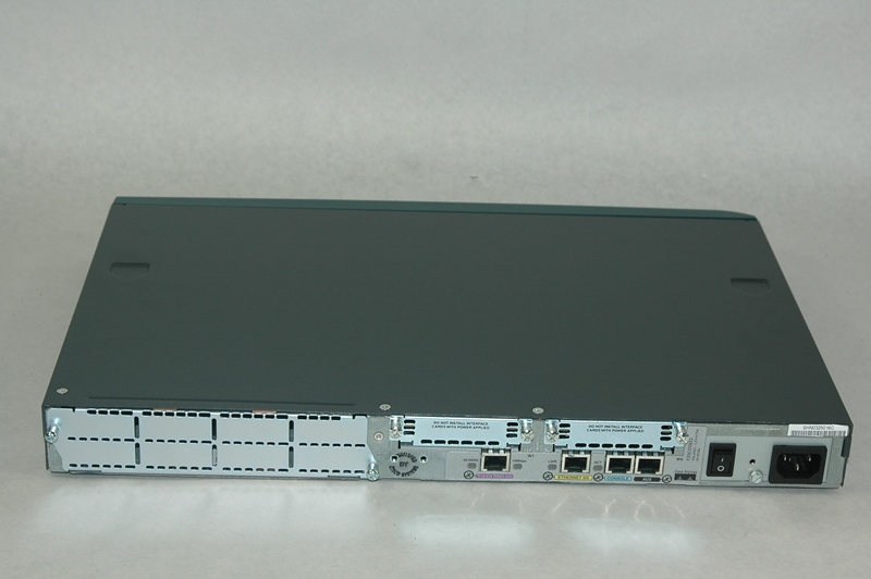 Cisco 2612 32MB Router large image 0