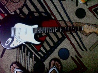 Electric Guitar Stratocaster 