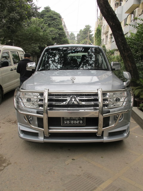 Excellent Condition Mitsubishi Pajero for sale large image 2
