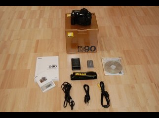 Nikon D90 12MP DSLR Camera 400USD