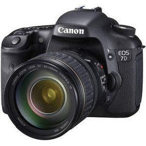 Canon EOS 7D SLR Digital Camera with 28-135mm f 3.5-5.6 IS U large image 0