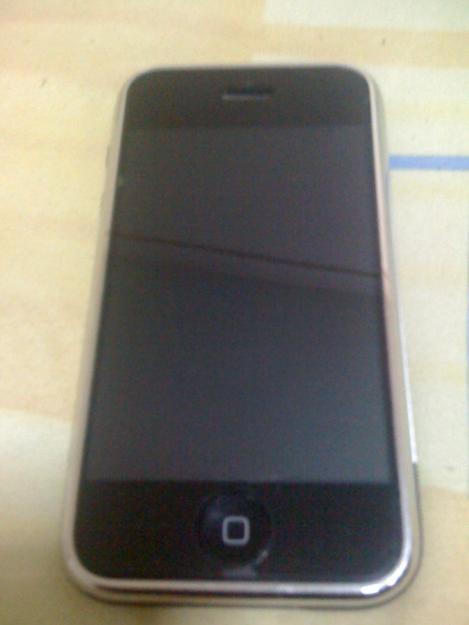 IPhone 2G Mobile Phone in good condition large image 0