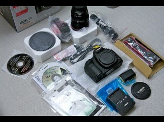 Nikon D90 Camera with AF-S DX 18-105mm lens