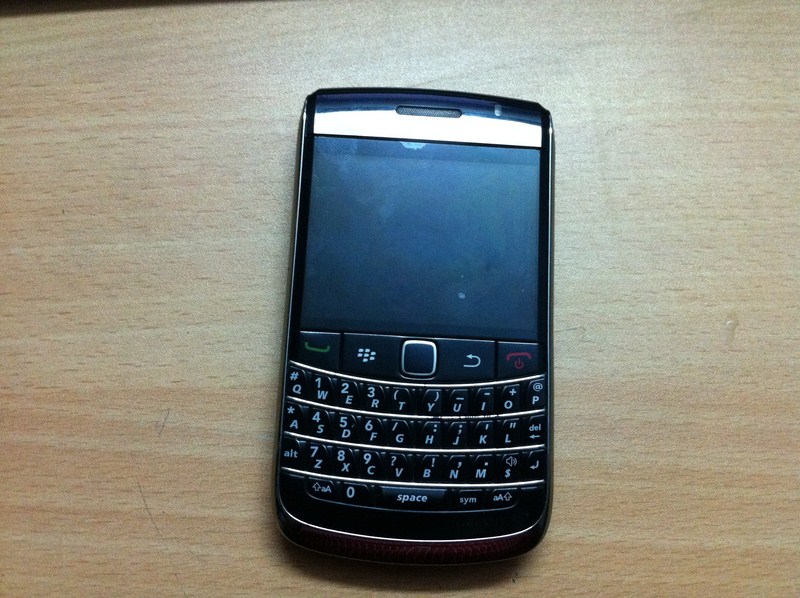 Original Blackberry 9700 BOLD no Carrier large image 1