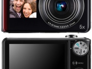 Samsung PL150 Dual display Camera
