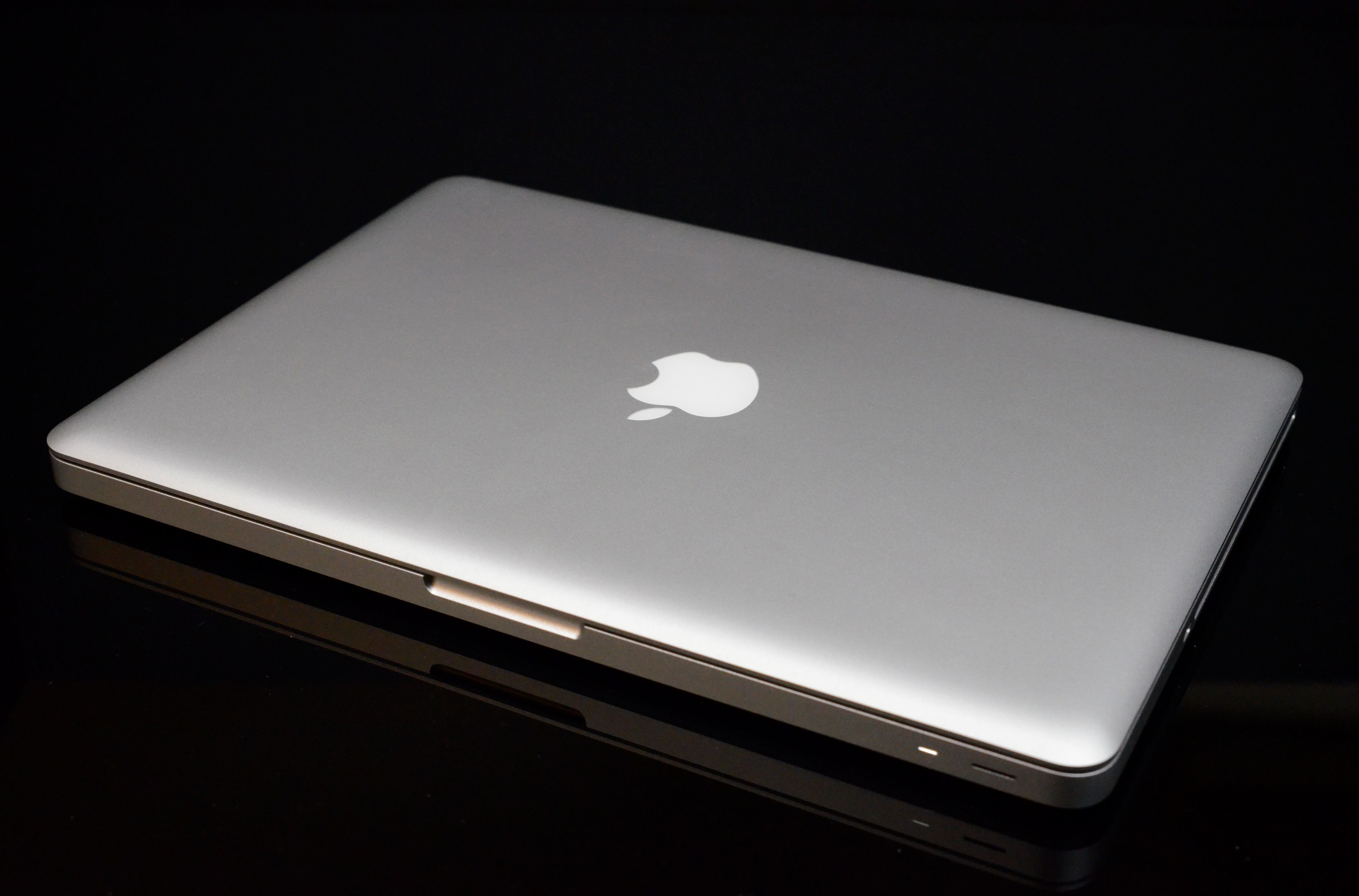 Apple Macbook Pro 13 inch large image 0