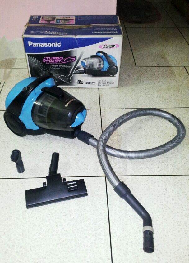 PANASONIC Turbo Twist Vacuum Cleaner Color Turquoise Blue large image 0