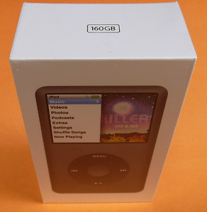 Apple iPod Classic 160GB 7Th Generation Like New large image 1