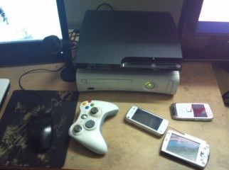 Ps3 slim 320GB with god of war 3