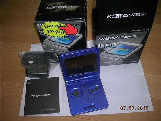 Nintendo Gameboy Advance SP with Games. 01684847865. large image 0