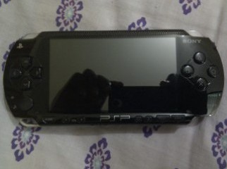 PSP 1000 for sale very Urgent negotiable 