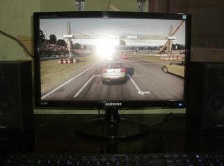 Samsung 22 inch Wide LED Monitor.Can be Use for as a TV