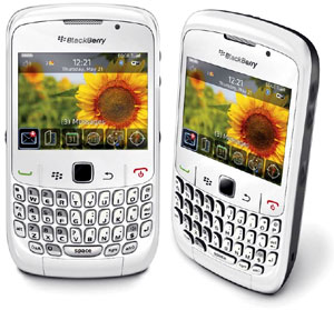 BlackBerry Curve 8520. White edition . 01618407080  large image 0