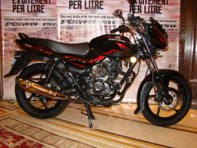 BAJAJ DISCOVER 150 USED FOR 4 MONTH..CALL-01670381861 large image 1