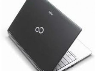 Fujitsu LH531V Core i5 Laptop