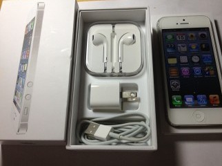 Latest Iphone 5 16GB White.Full boxed.