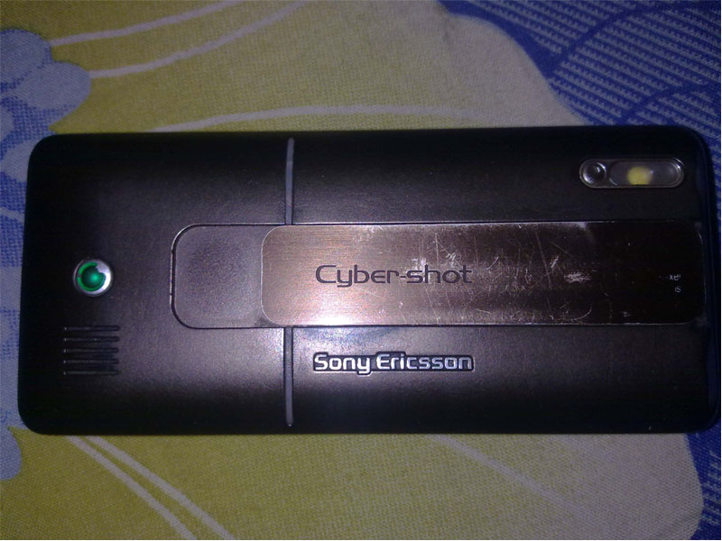 Sonyericsson k770i cybershot.3.2 mp with flash. 01671057909 large image 0