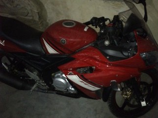 R1 5. v1. red brand new condition.5000 km used