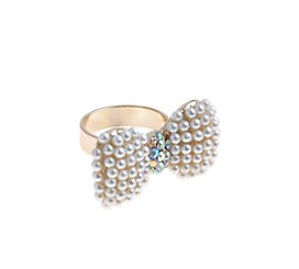 Gold Pearl Bow Ring large image 0