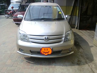 TOYOTA IST MODEL 2002 FITTED 16 ALLOY PROJECTION LIGHT TOYOTA IST MODEL 2002 FITTED 16 ALLOY PROJECTION LIGHT