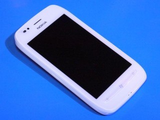Nokia Lumia 710 almost fully fresh condition