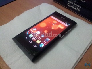 New Nokia N9 running Android 4.1.1 Jelly Bean See inside