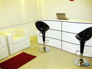 MacBook iPhone iPod iPad Care centre iCare Apple
