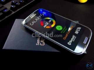 Samsung Galaxy s3 purple blue